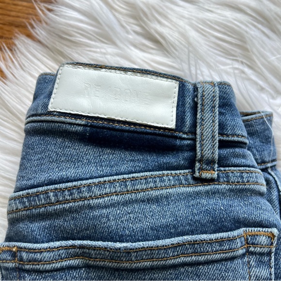 Re/Done 90s high rise ankle crop jeans  in Dusk Destroy - Picture 9 of 13